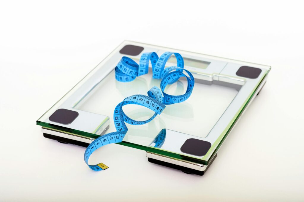 watching scale as beginning to start beginner fitness plan
